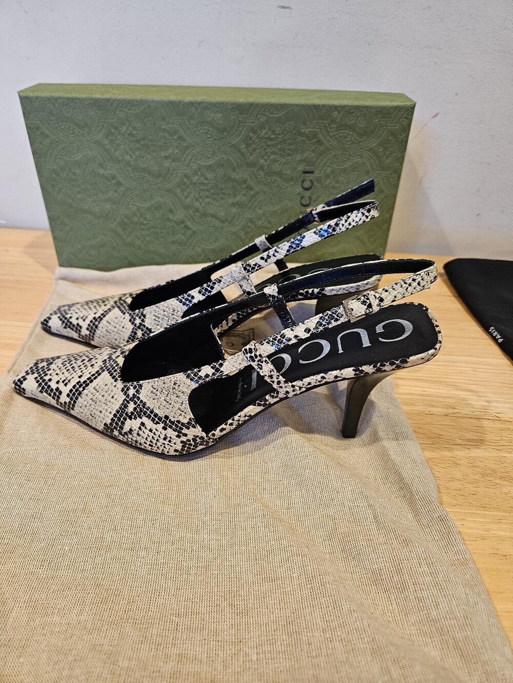 Gucci python snake print slingback shoes size 39.5 - Picture 2 of 9